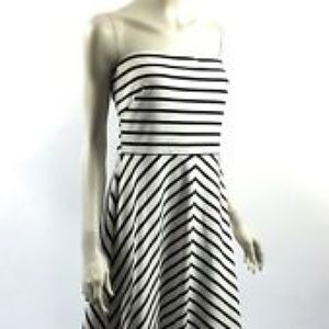 EUC The Limited Black and White strapless dress